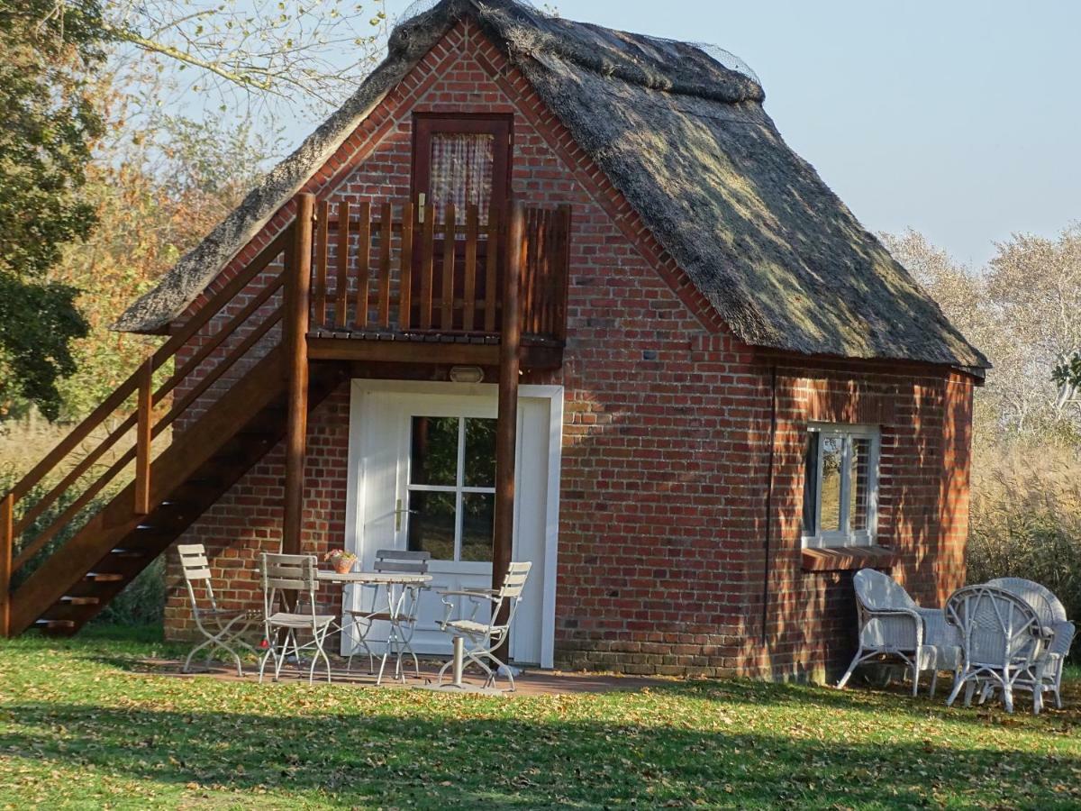 Ferienhaus Der Ferienhof Am Meer, Reetdachhäuschen *